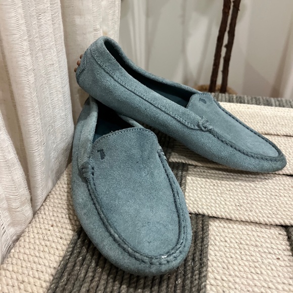 Tods Women’s Loafer Moccasins Driving Moc Teal Turquoise Suede 6.5 Designer - Picture 7 of 9